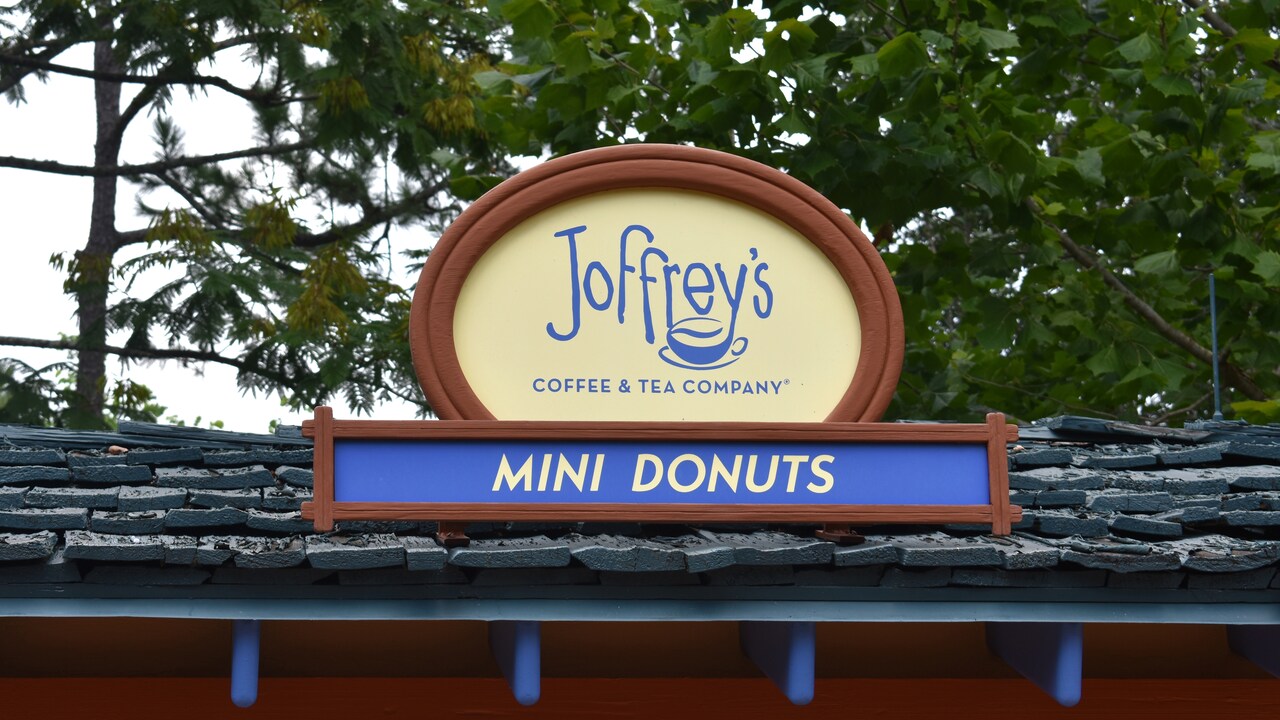 Mini Donuts by Joffrey's Coffee™ at Blizzard Beach