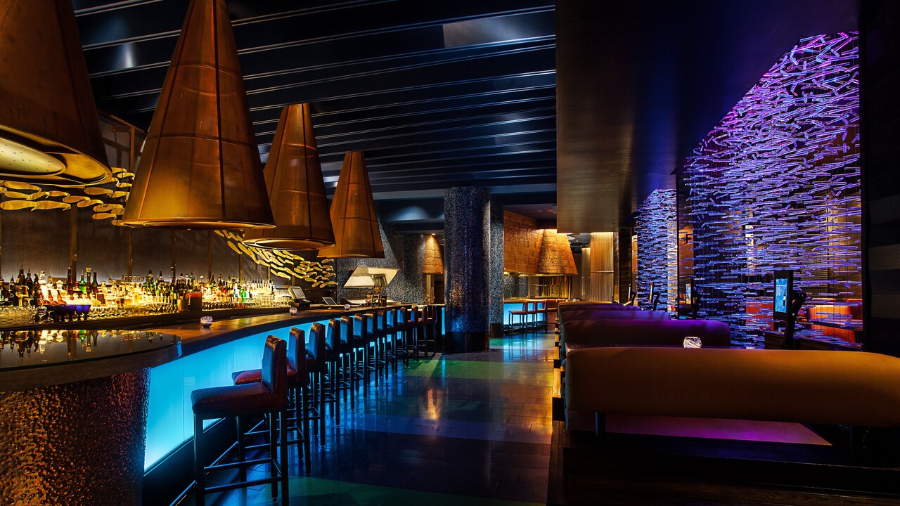 Todd English's bluezoo Lounge