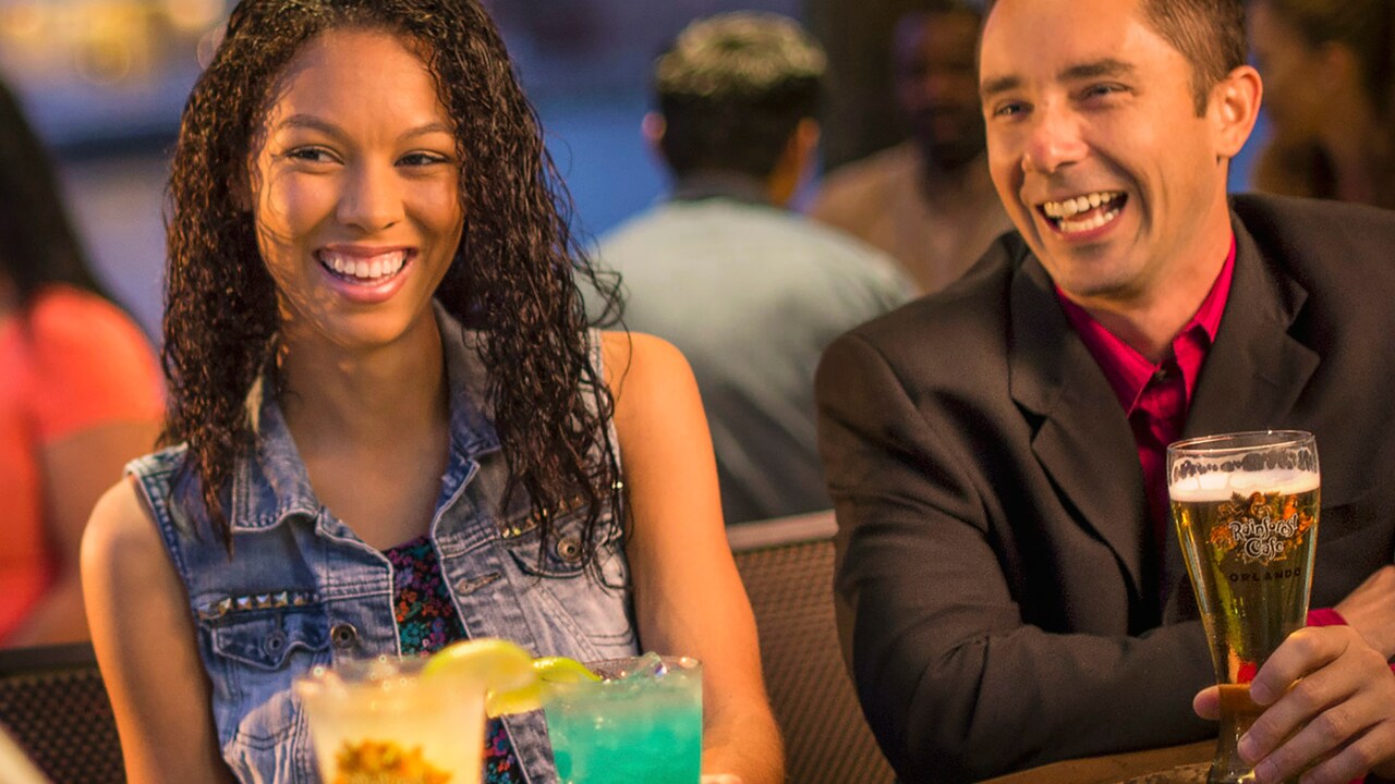 Lava Lounge at Rainforest Café®