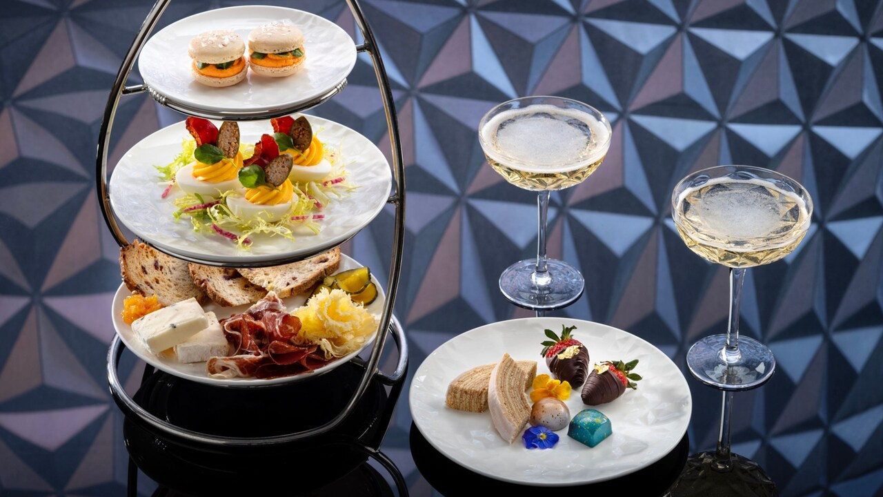 GEO-82 Fireworks Experience